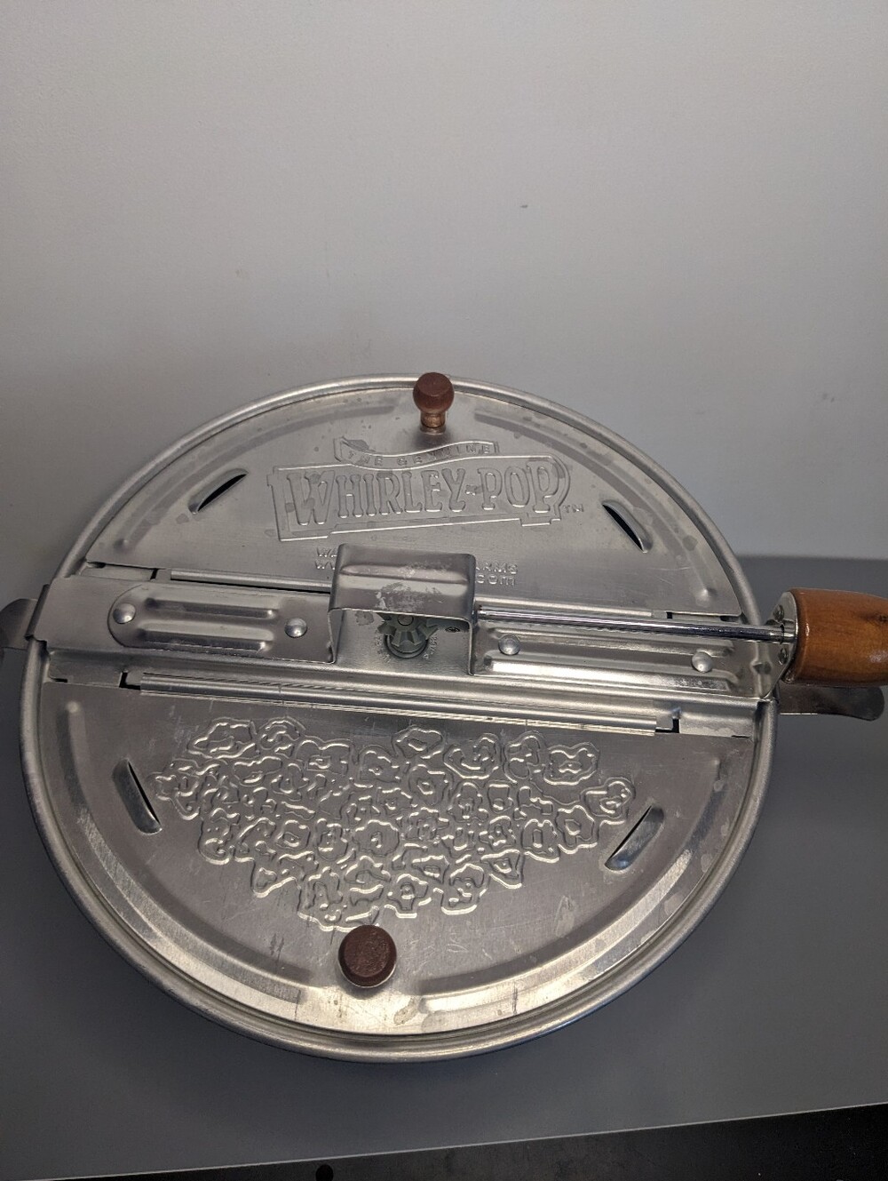 Whirley Pop Wabash Valley Farms Stovetop Popcorn Maker Retro Kitchen Movies